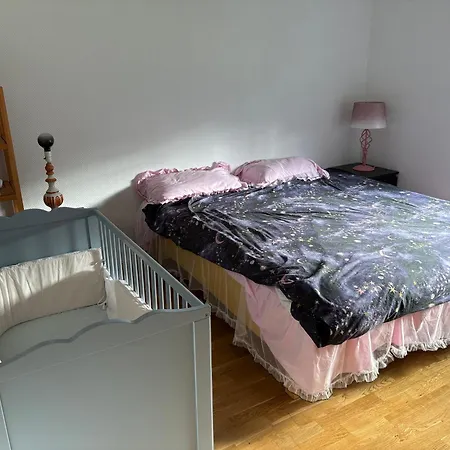 Double Bed - Superking Size Bed Rum i privatbostad